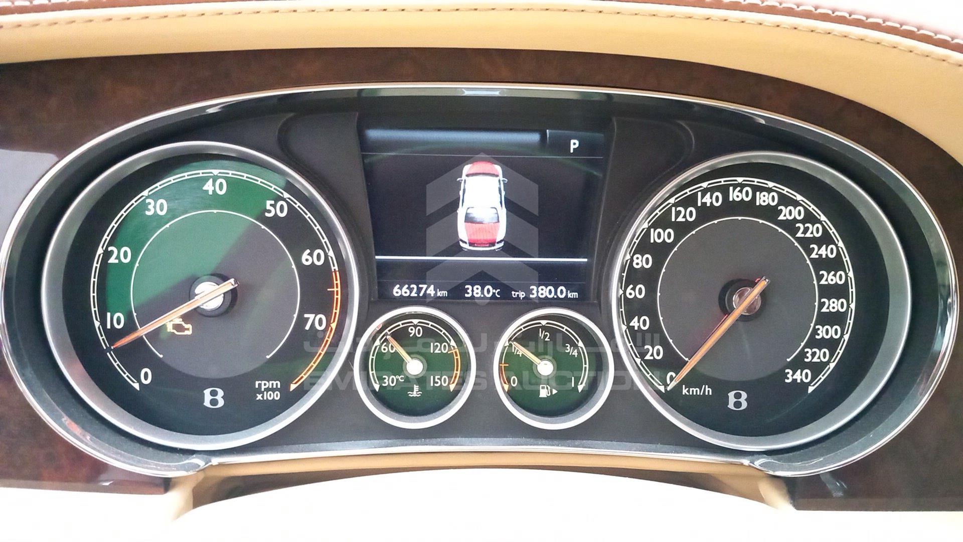 2014 BENTLEY FLYING SPUR VIN: SCBEA5ZA1EC090599