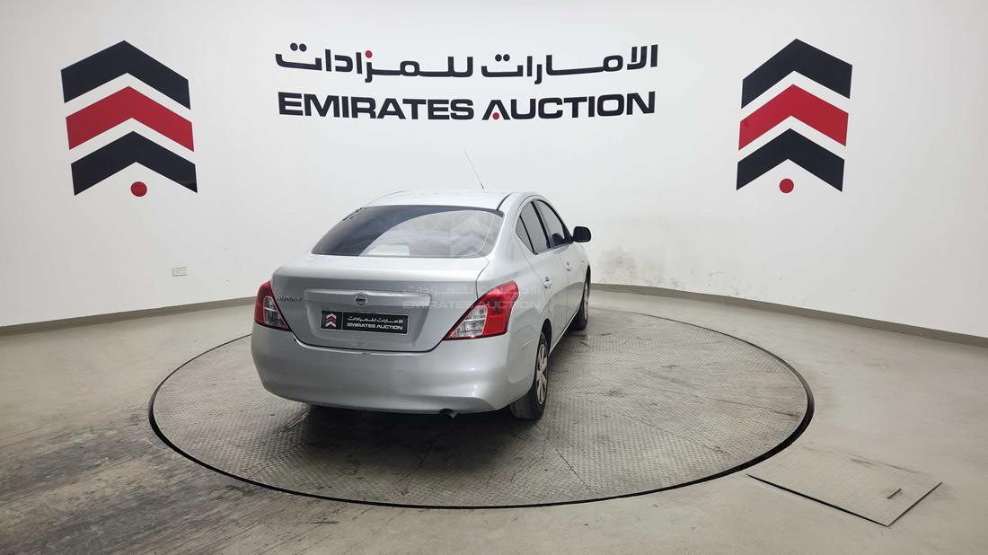نيسان صني 2013 — الزاوية الخلفية — صورة 11
