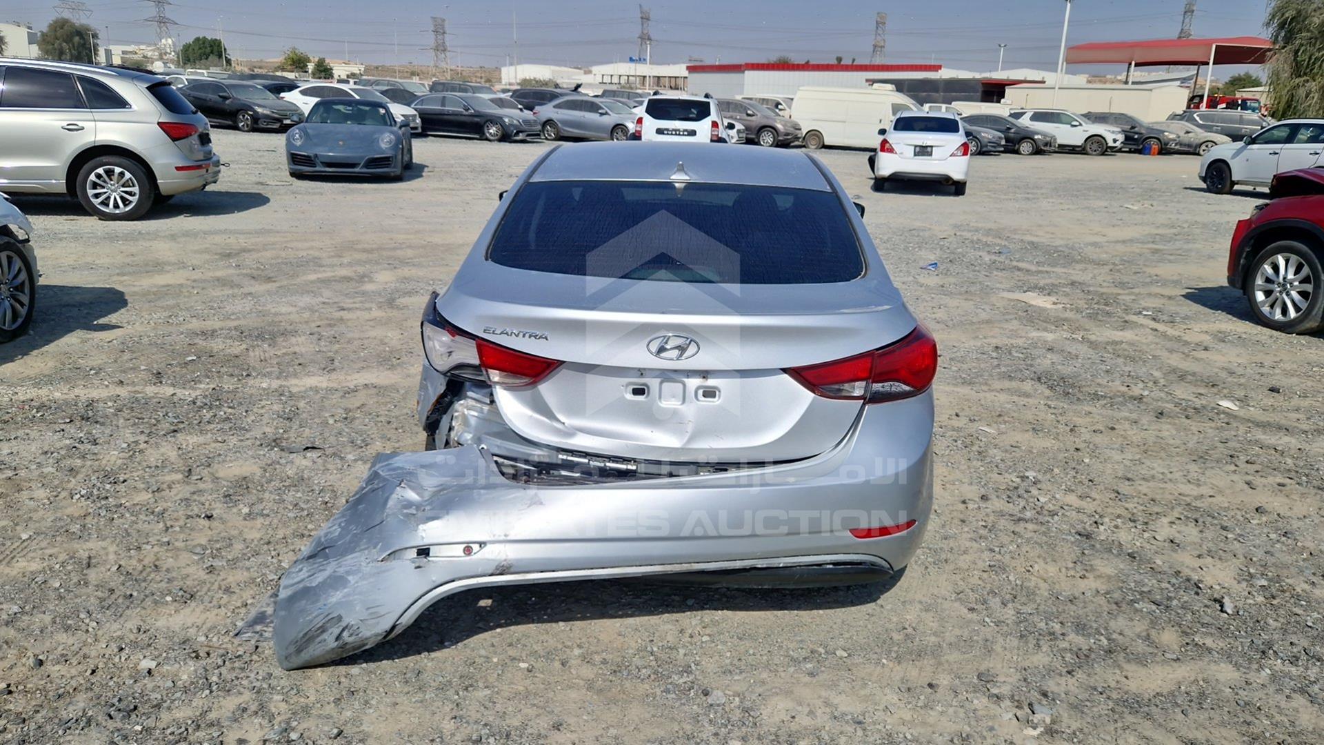 2015 HYUNDAI ELANTRA VIN: 5NPDH4AE5FH623413