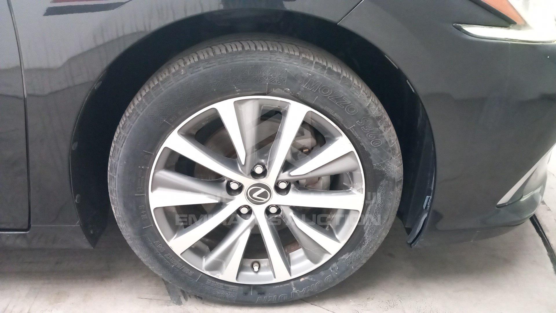 2019 LEXUS ES 300H VIN: JTHB21B17K2047840