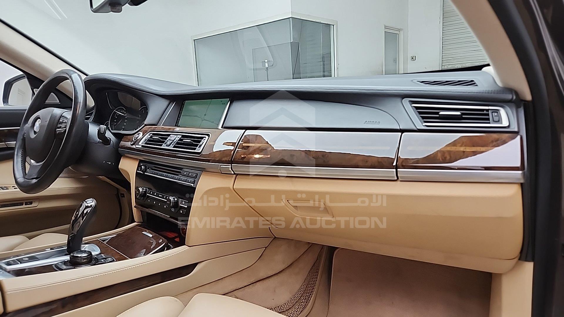 2012 BMW 750LI VIN: WBAYE810X0DD87523