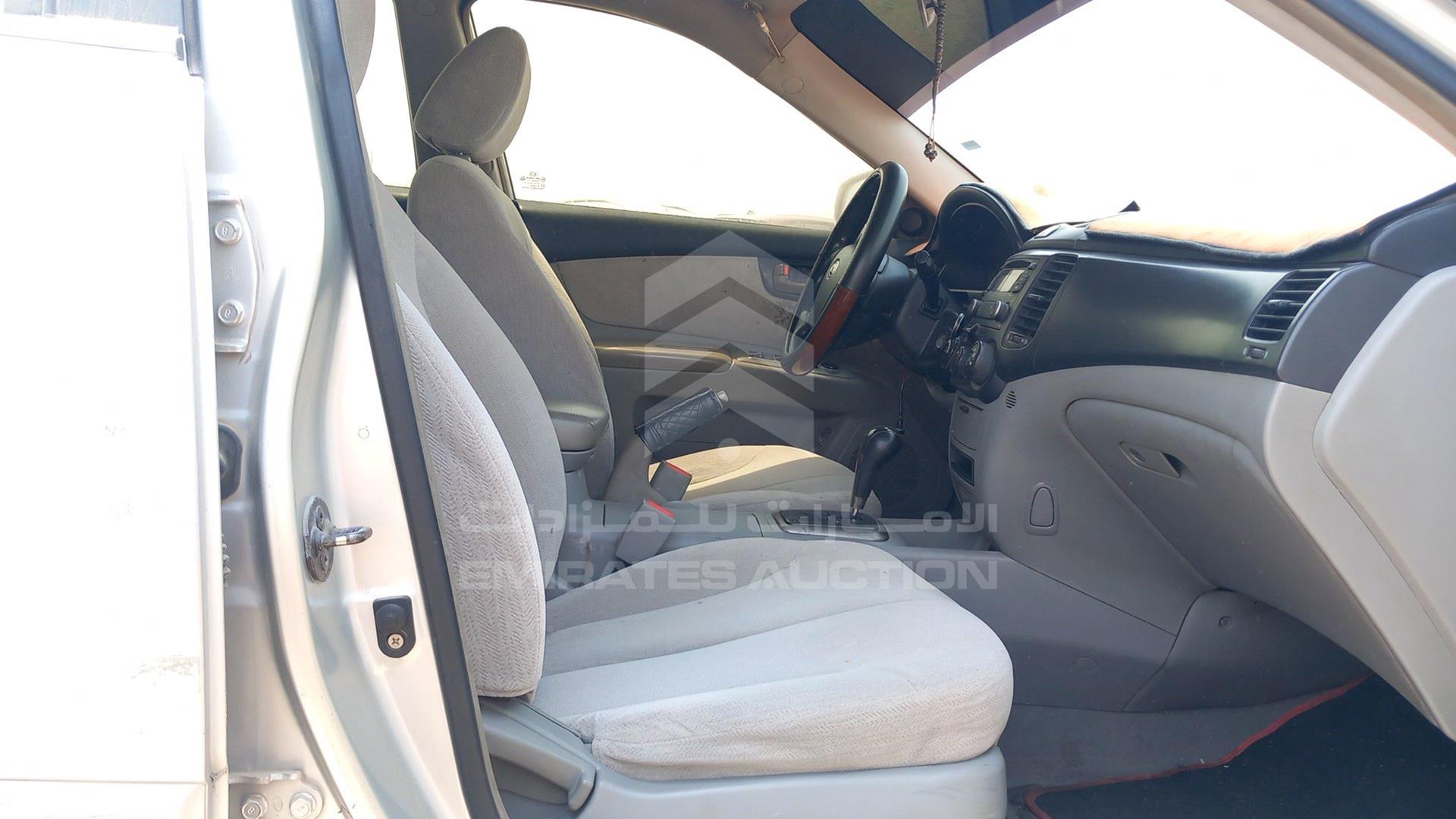 2007 KIA OPTIMA VIN: KNAGE222875109746