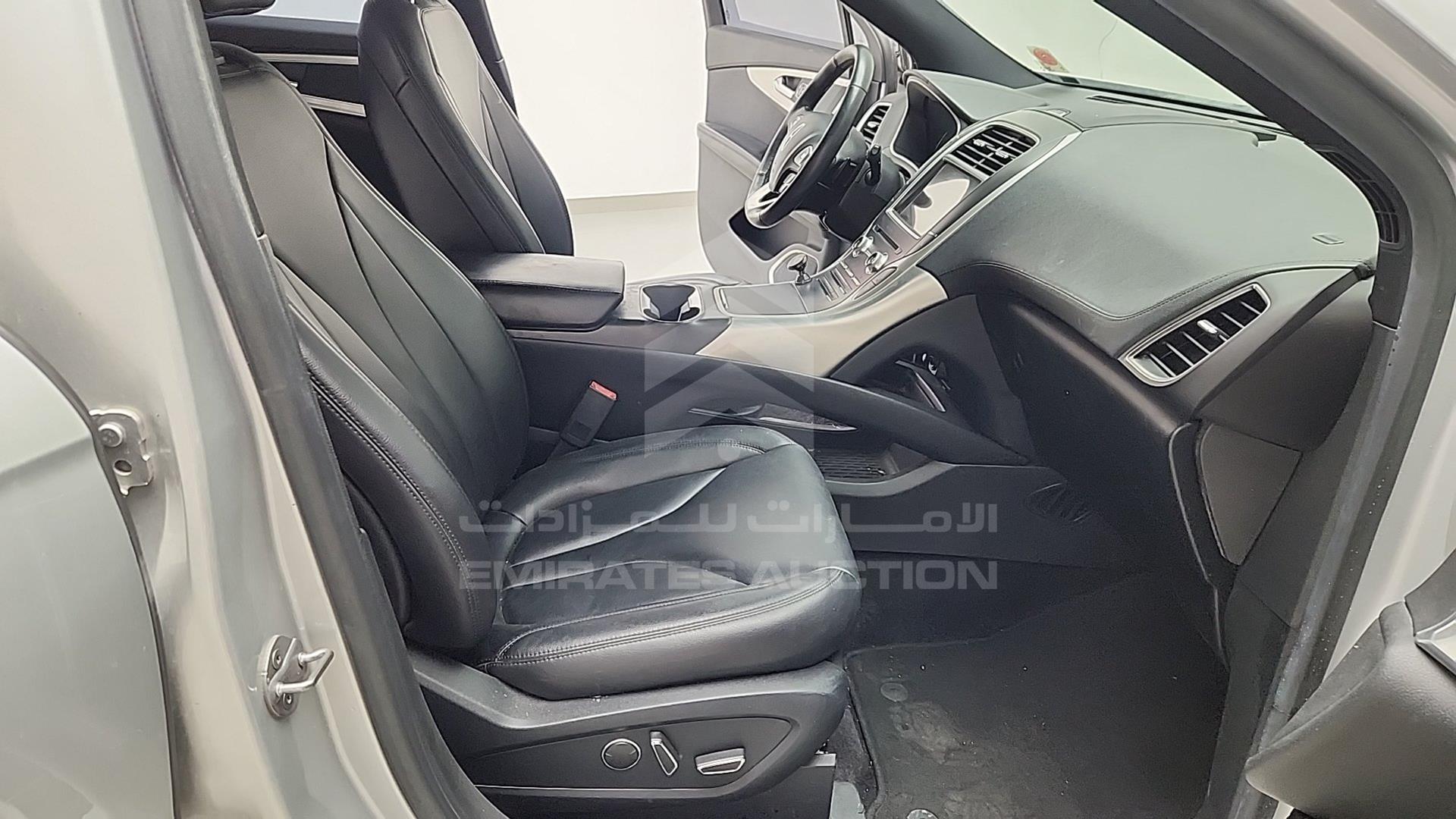 2017 LINCOLN MKX VIN: 2LMPJ6JR3HBL28227