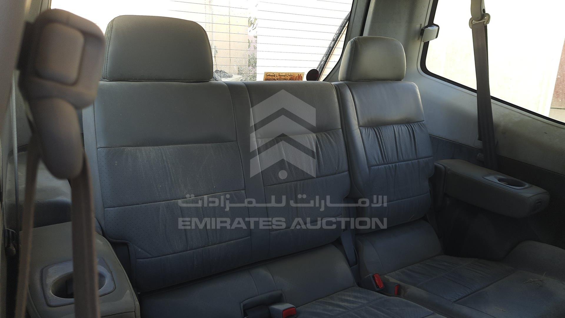 2002 MITSUBISHI PAJERO VIN: JMYMYV65W2J709013