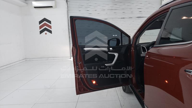 LJ12EKR2XJ4703542 Auction: EmiratesAuction Lot: 406746 LJ12EKR2XJ4703542 JAC S3 2018 RED Photo 11
