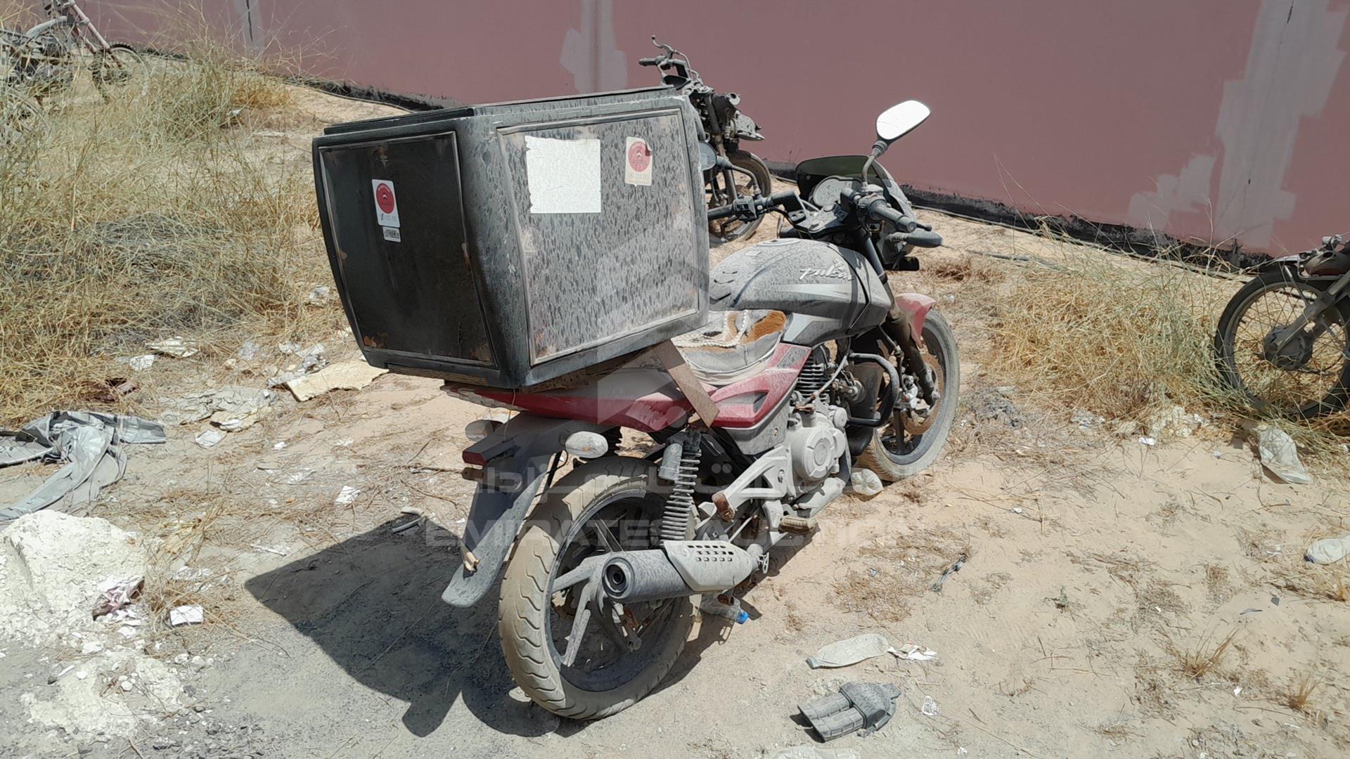 0 BAJAJ PULSAR VIN: MD2A12DZ8ECH54840