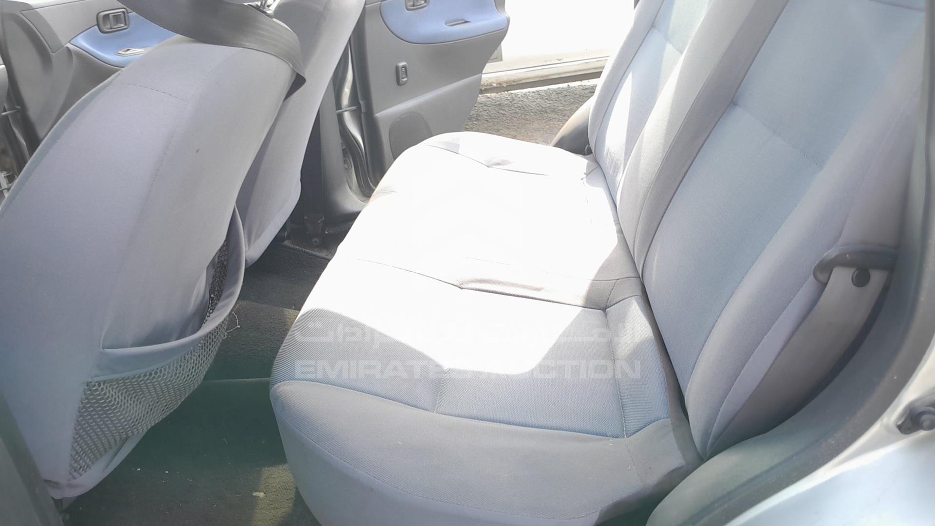 2004 DAIHATSU SIRION VIN: JD1GM100841557280