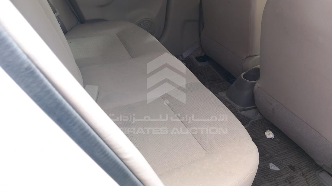نيسان صني 2024 — زاوية الراكب الخلفي اليمنى — صورة 21