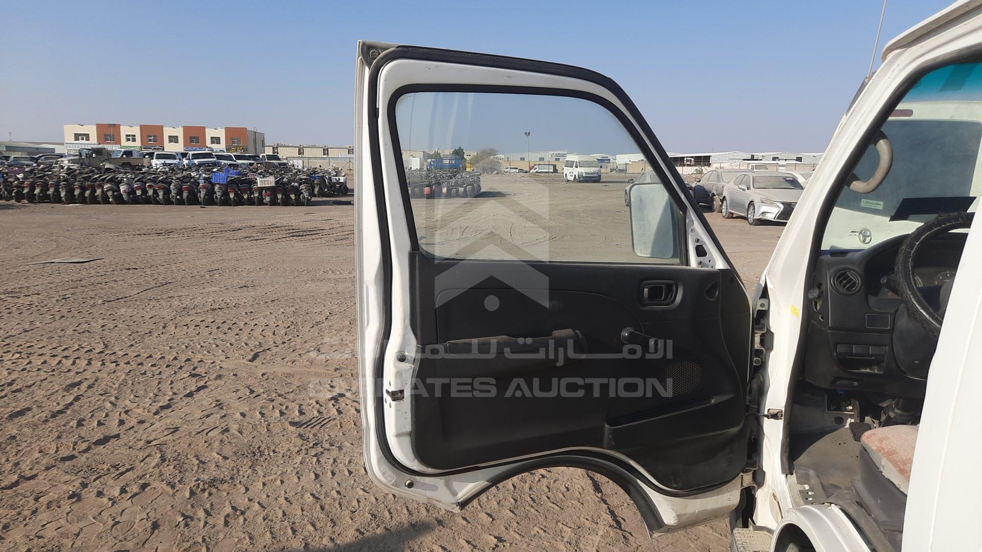 2009 NISSAN URVAN VIN: JN6AE52S99X113223