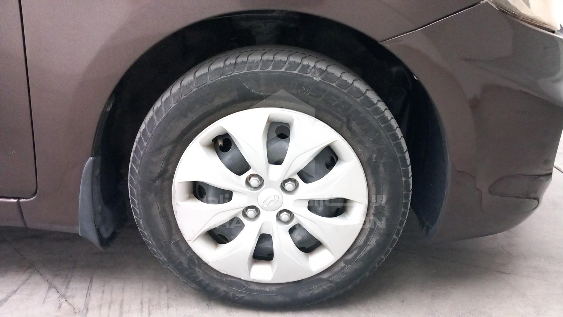 2016 HYUNDAI ACCENT VIN: KMHCT41D1GU909697