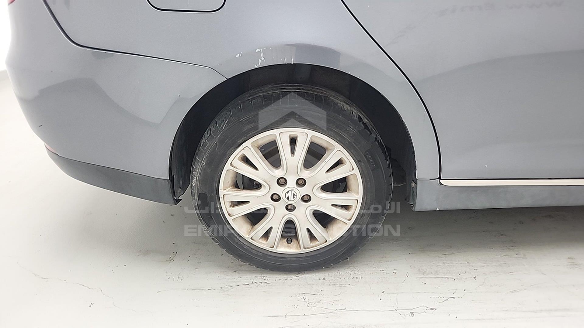 2014 SAIC MG 550 VIN: LSJW26G39ES010057