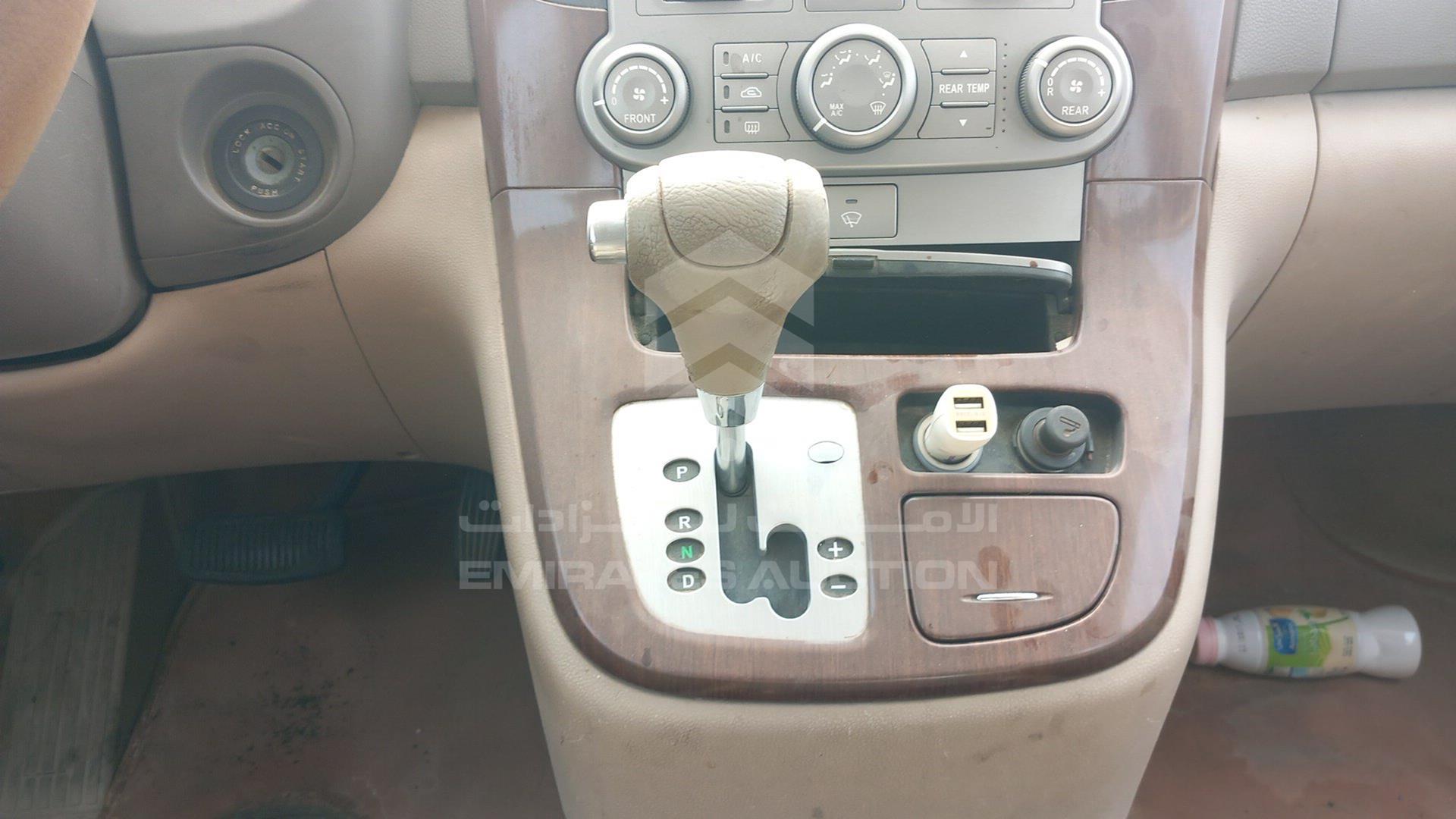 2007 KIA CARNIVAL VIN: KNAMB763776146101