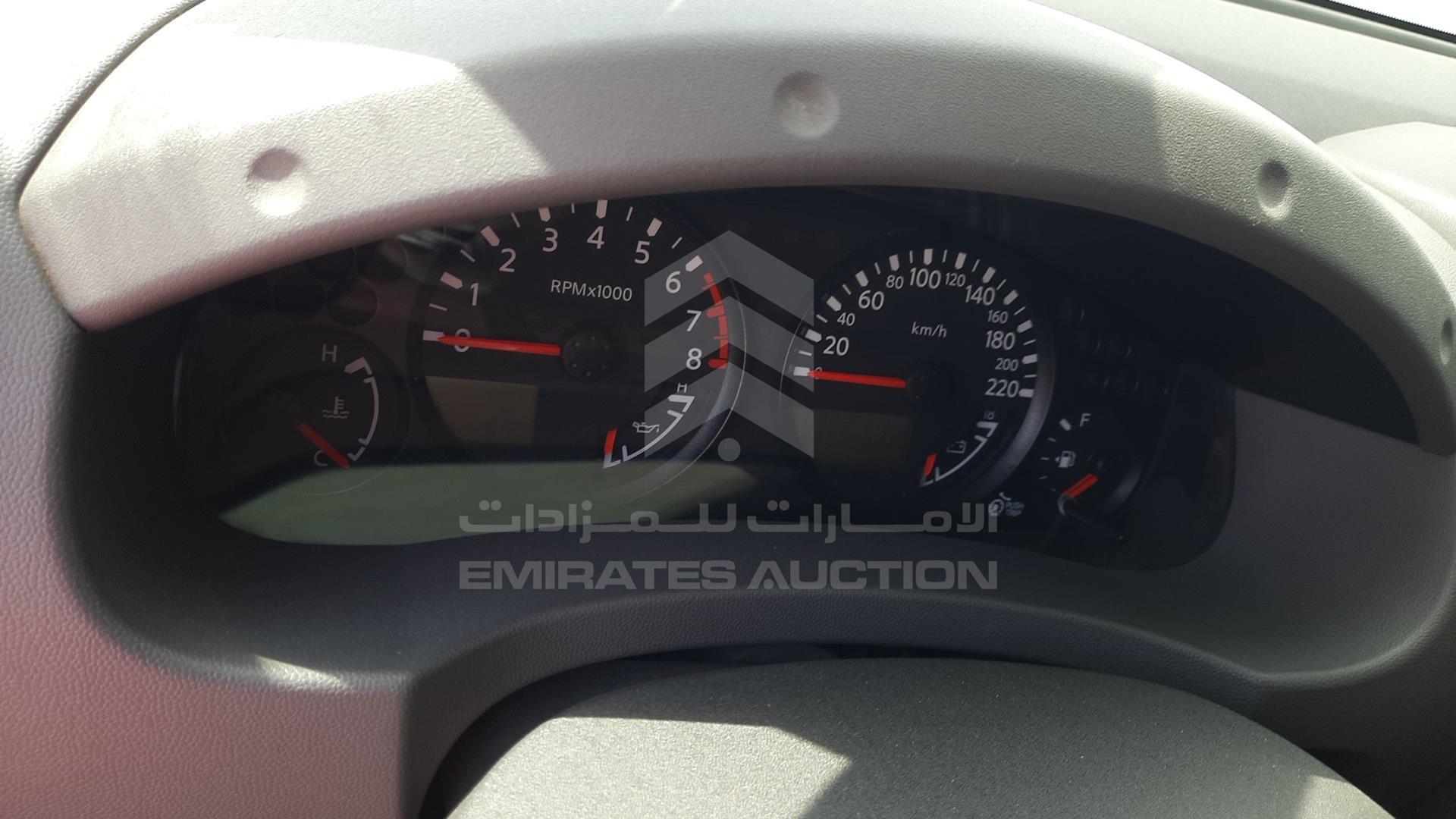 2014 NISSAN XTERRA VIN: 5N1AN0N60EN813427