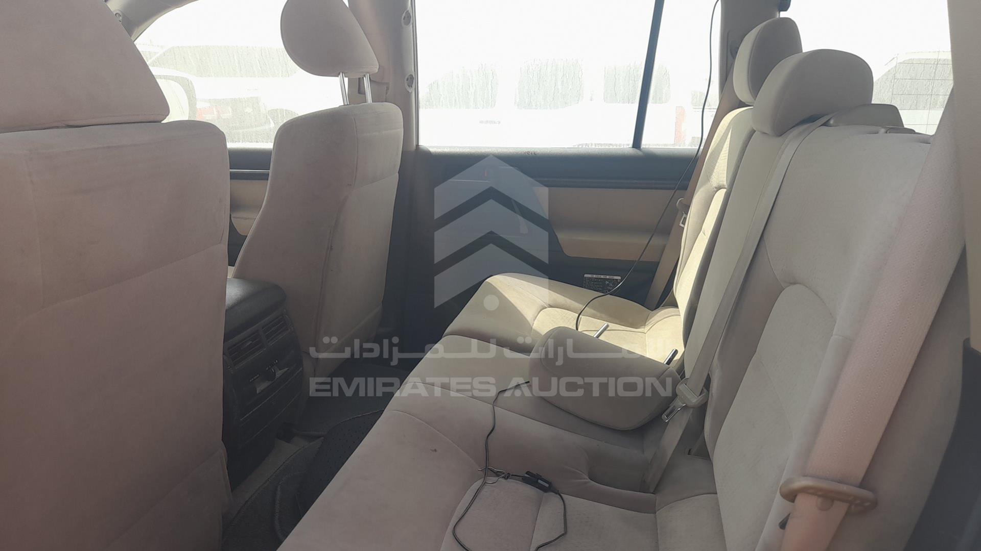 2011 TOYOTA LAND CRUISER VIN: JTMHU09J2B4042653
