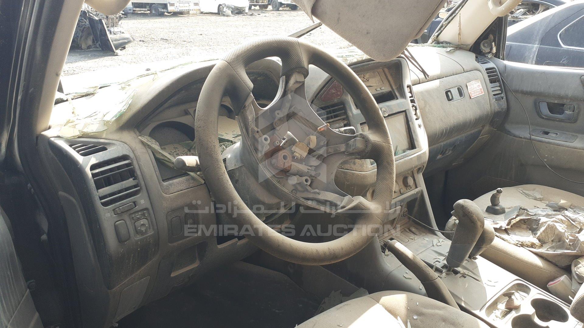 2006 MITSUBISHI PAJERO VIN: JMYLRV73W6J708809