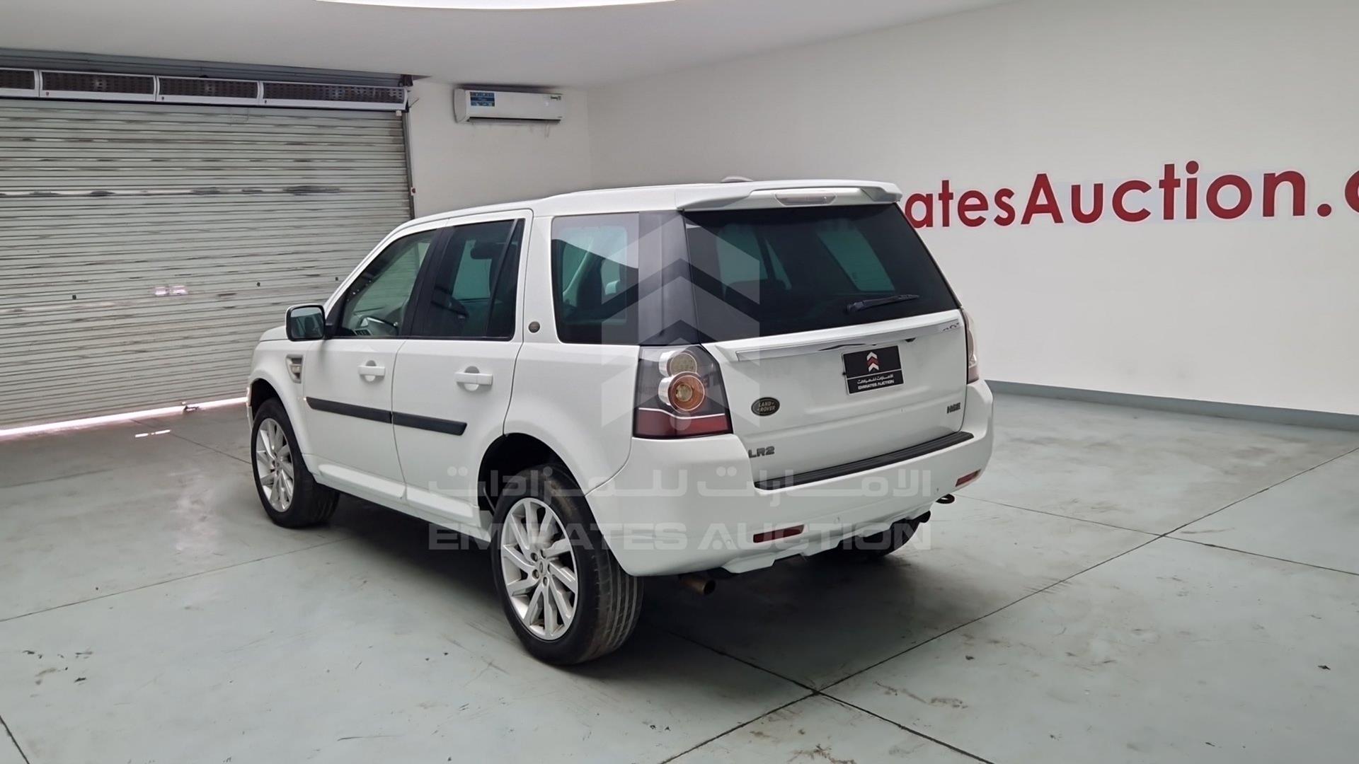 2014 LAND ROVER LR 2 VIN: SALFA2BG8EH390036