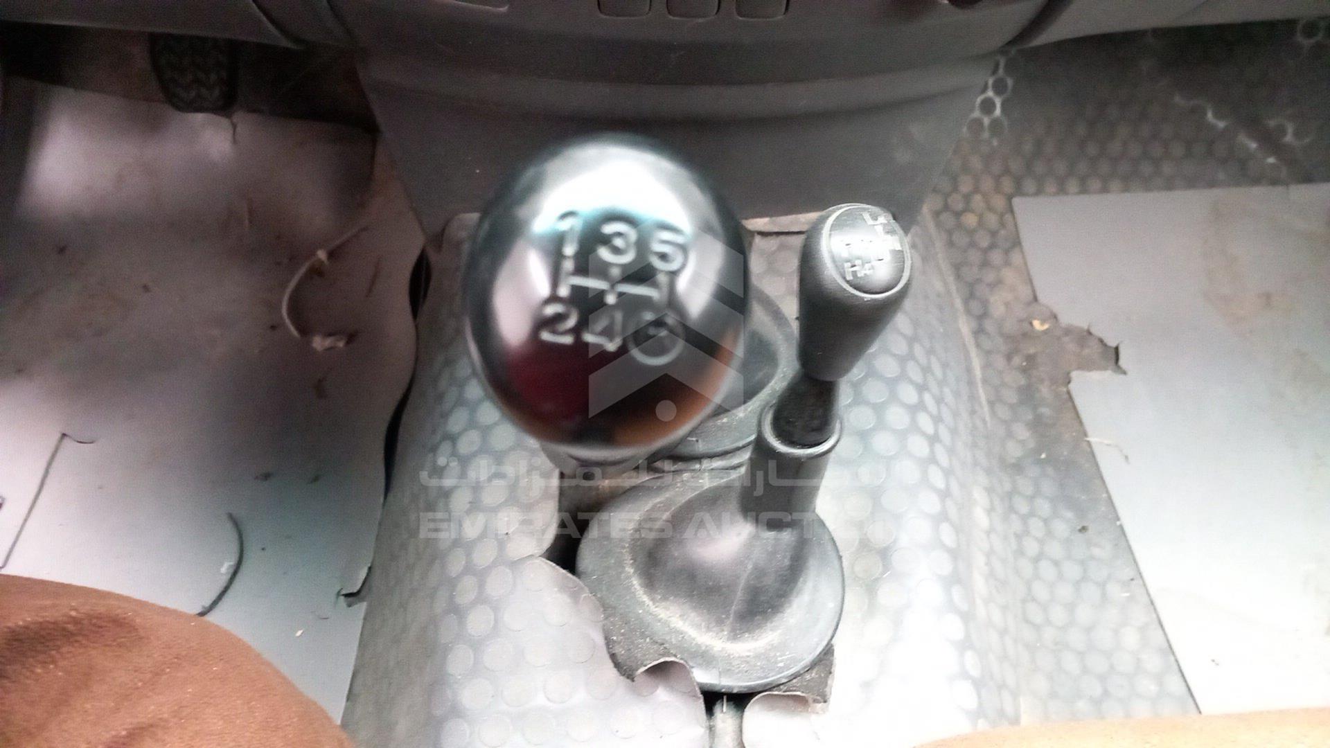 2015 TOYOTA HILUX VIN: MR0FX22G7F1437655