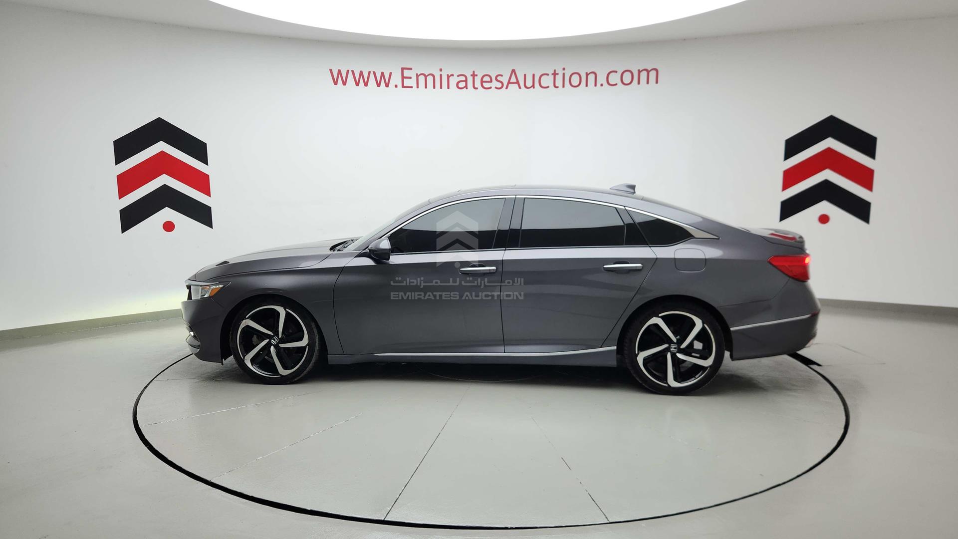 2018 HONDA ACCORD VIN: 1HGCV2630JA510635