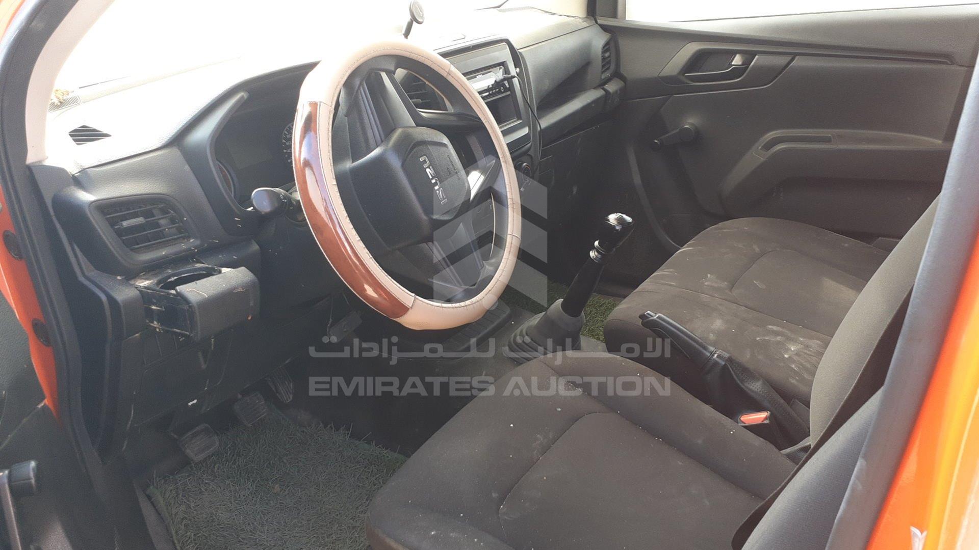 2022 ISUZU PICK UP VIN: MPAEL397XNT005489