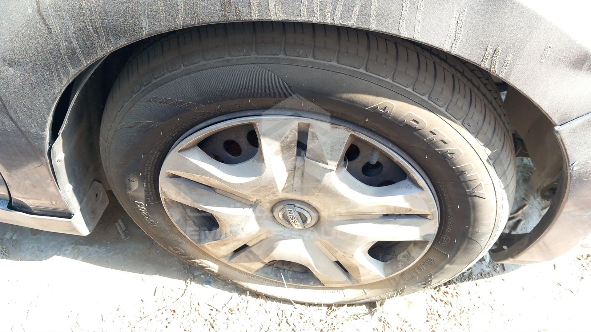 2008 NISSAN TIIDA VIN: JN1CC13C68T014790