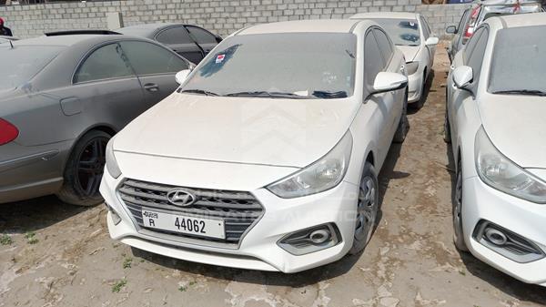 Hyundai Accent 2020 MALC741C1LM224591 Image 6