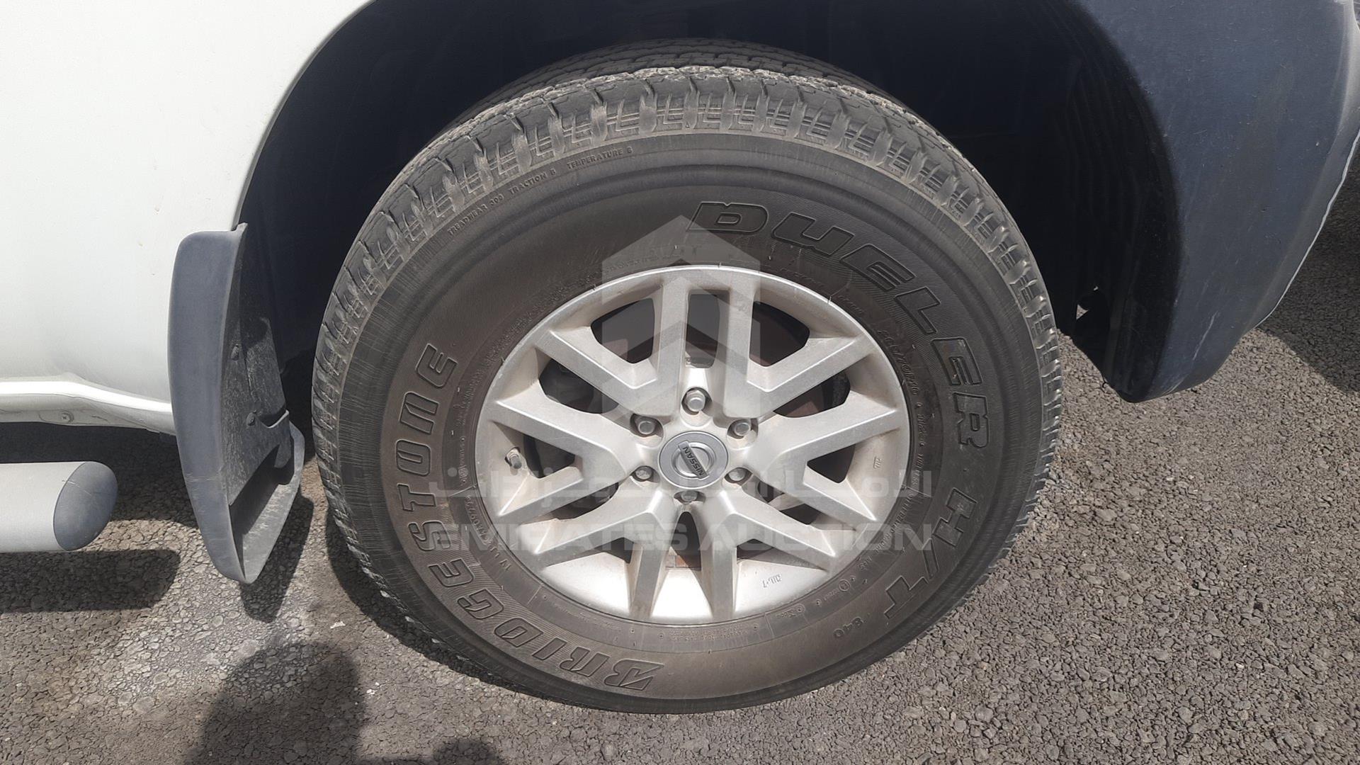2014 NISSAN XTERRA VIN: 5N1AN0N65EN813083