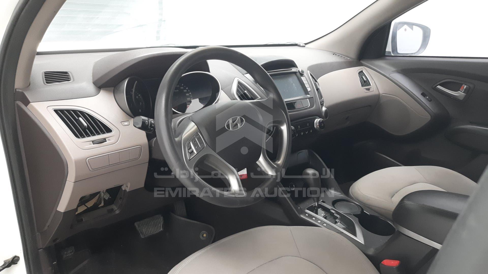 2012 HYUNDAI TUCSON VIN: KMHJT81B7CU366444