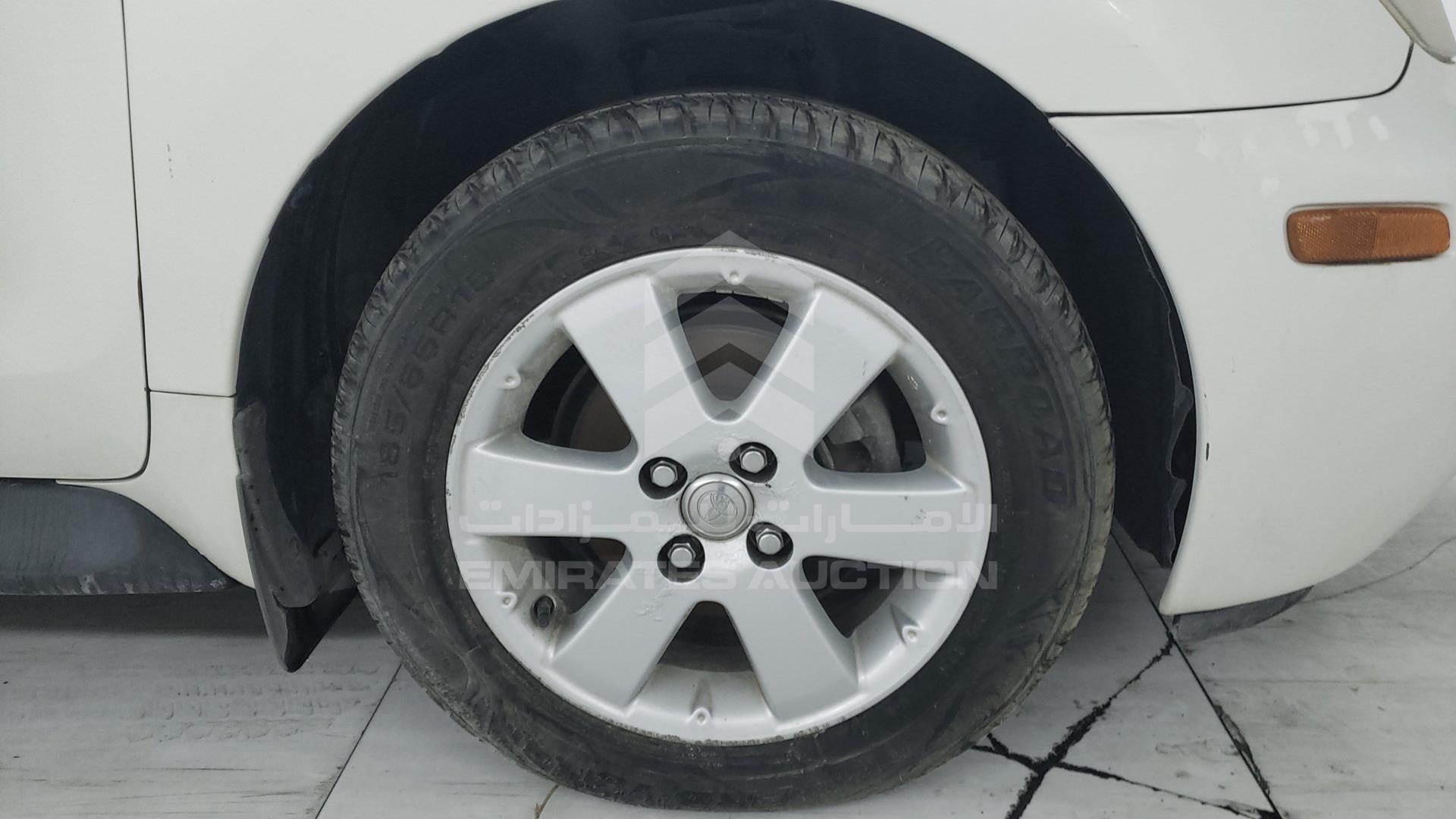 2005 TOYOTA XA VIN: JTDKT623350099463