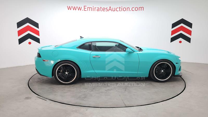 2G1FB1EV4A9210812 Auction: EmiratesAuction Lot: 405395 2G1FB1EV4A9210812 Chevrolet Camaro 2010 BLUE Photo 48
