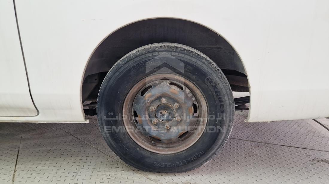2016 Nissan Urvan — Rear Left Tyre — Photo 26