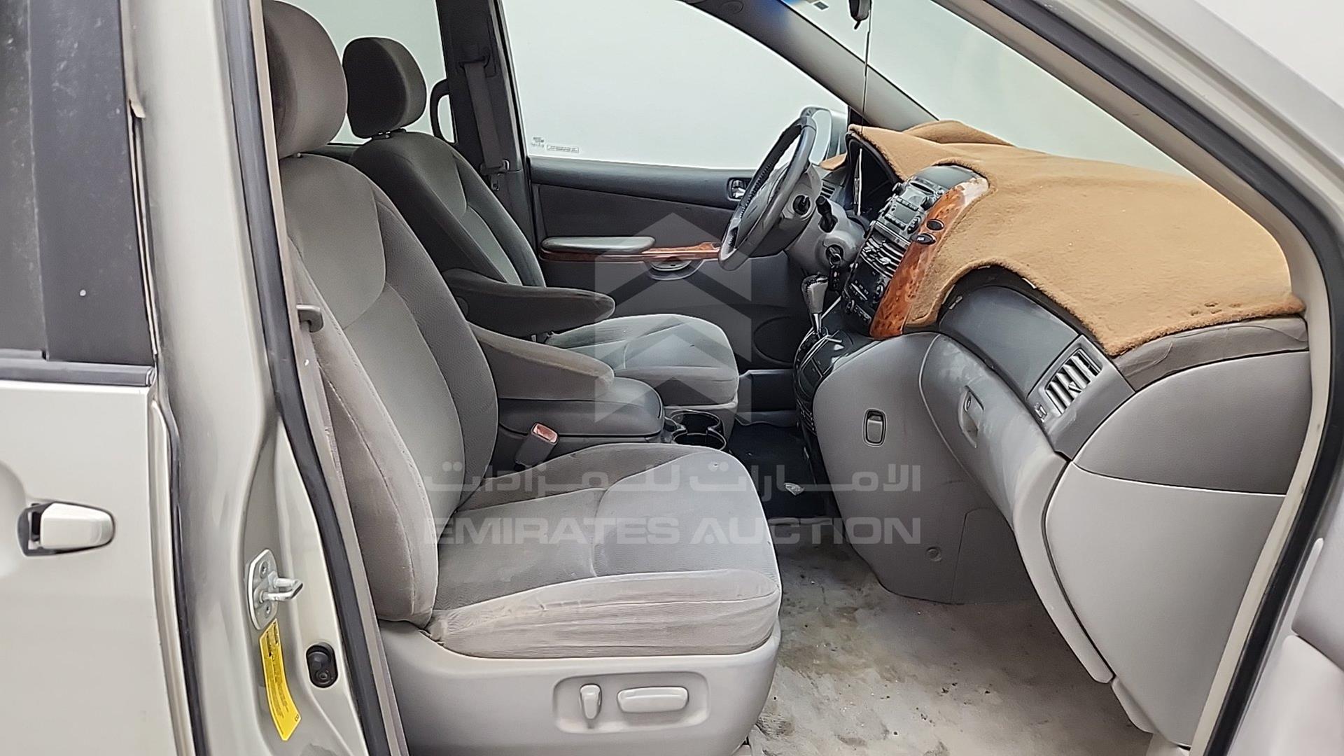 2007 TOYOTA SIENNA VIN: 5TDZK22C77S008334