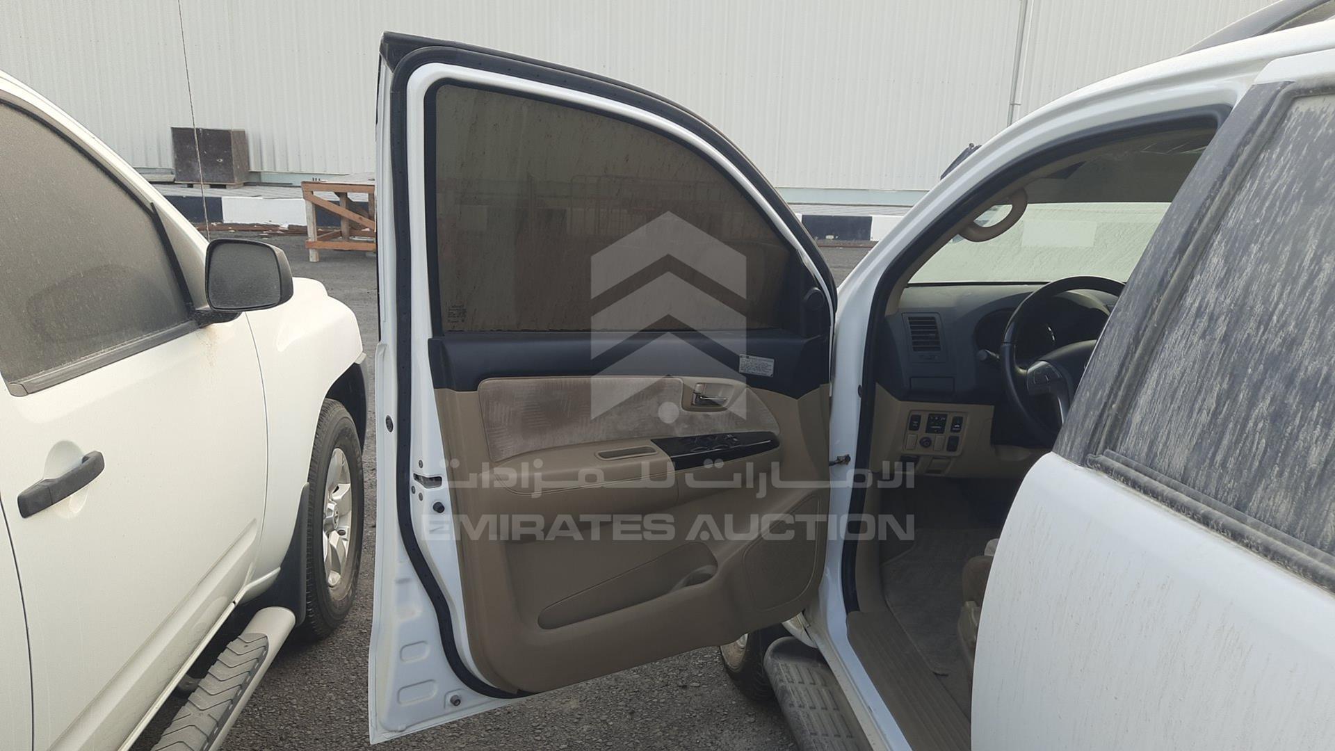 2014 TOYOTA FORTUNER VIN: MHFYU59G4E7034658
