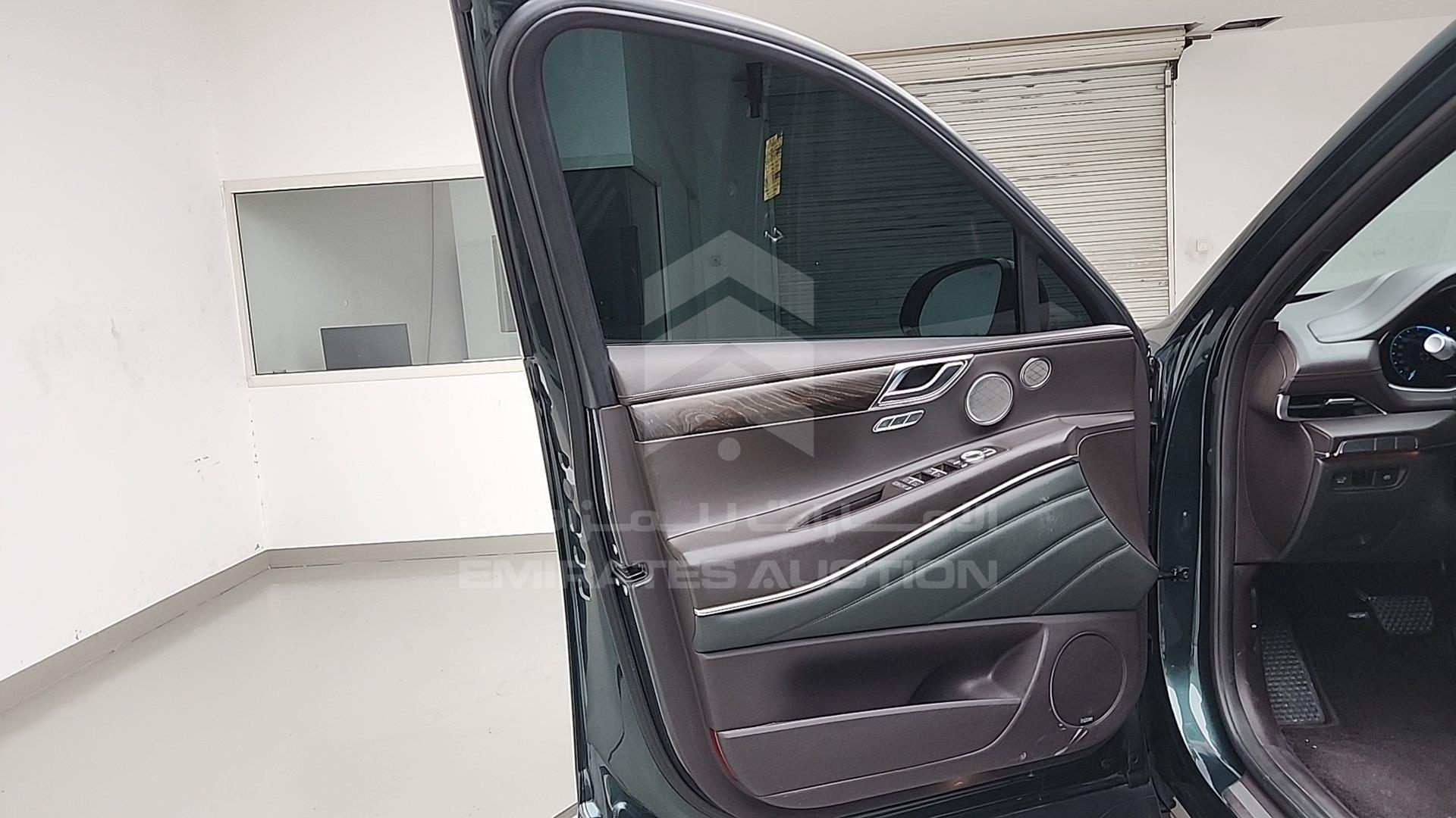 2020 GENESIS GV80 VIN: KMTHC81C9LU012955