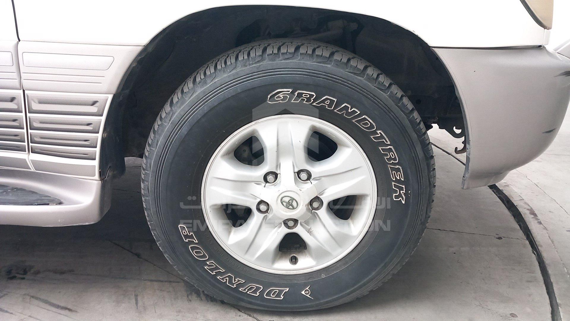 2007 TOYOTA LAND CRUISER VIN: JTEHJ09J675160923