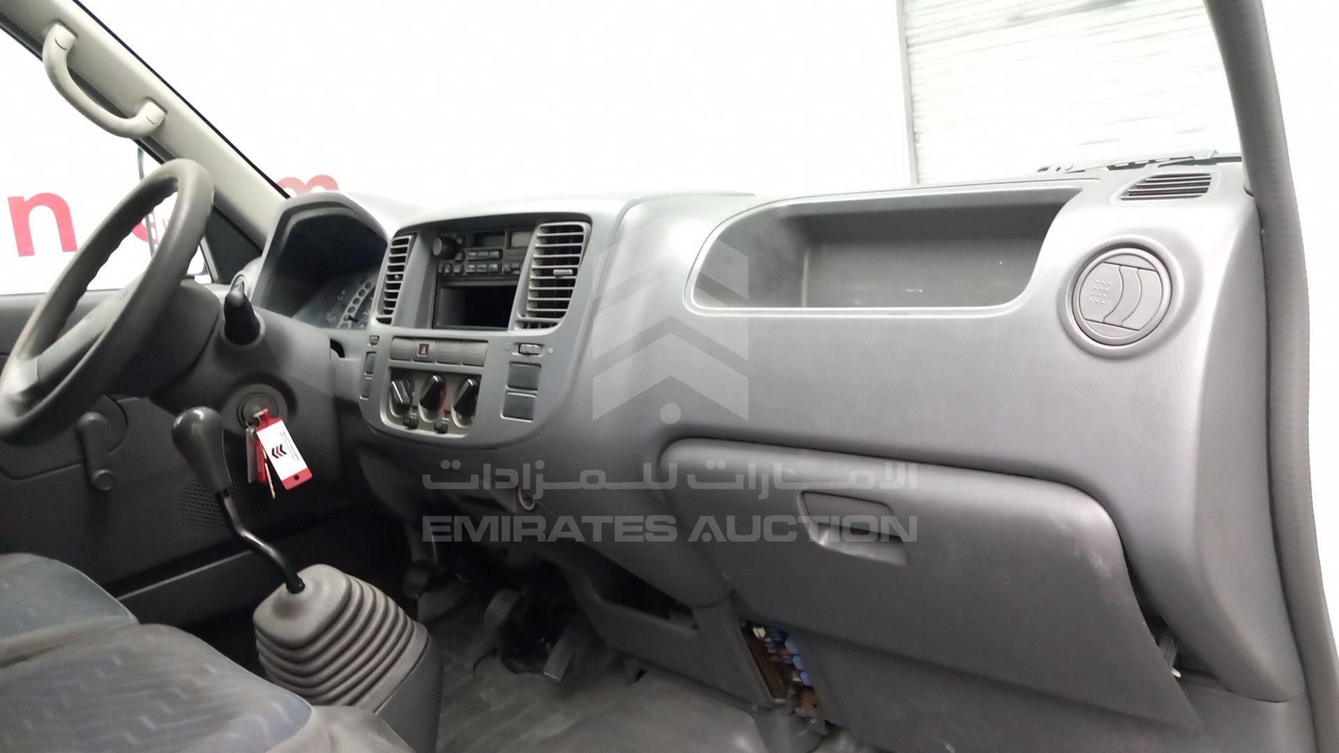 2005 NISSAN URVAN VIN: JN6FE52S05X407822