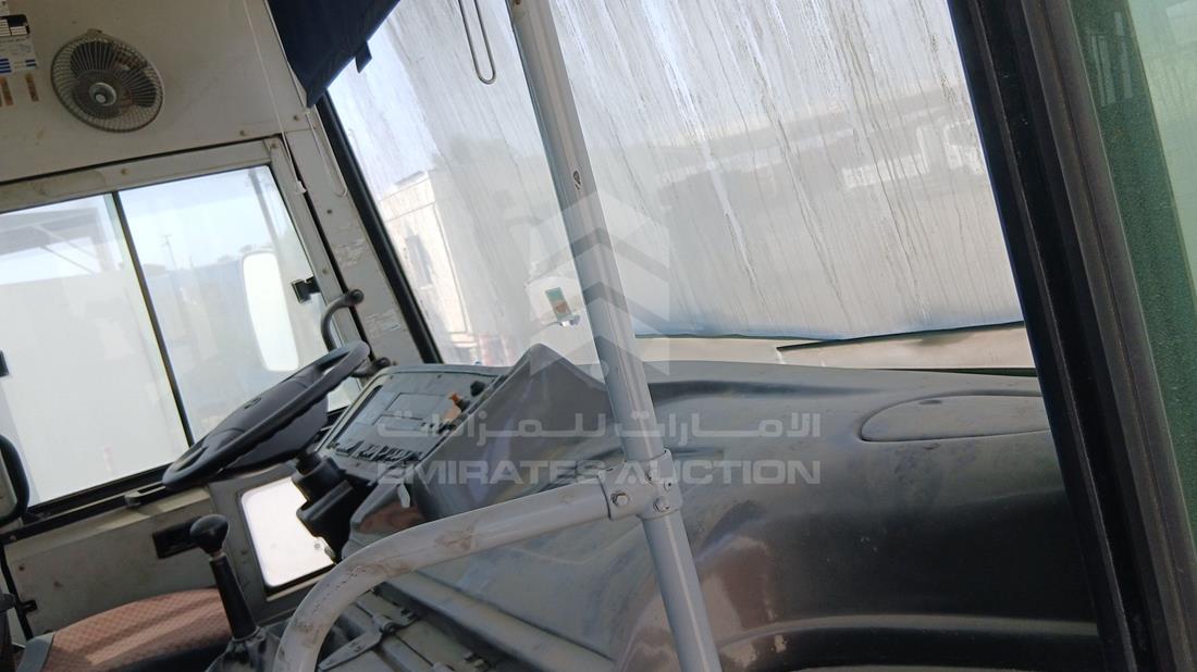 تاتا حافلة 2015 — زاوية واجهة الراكب الأمامي الأيمن — صورة 21
