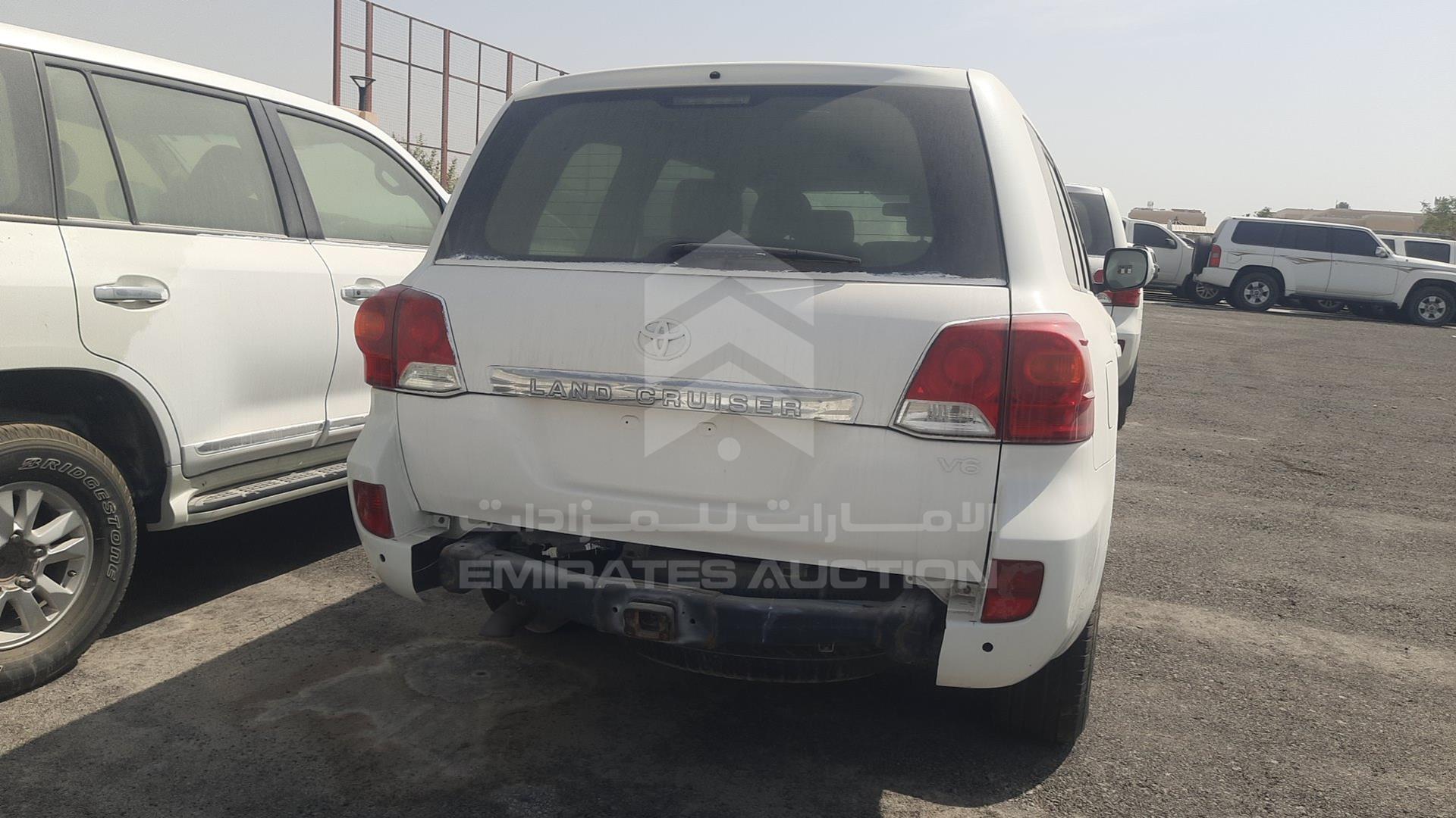 2013 TOYOTA LAND CRUISER VIN: JTMDU09J7D4074564