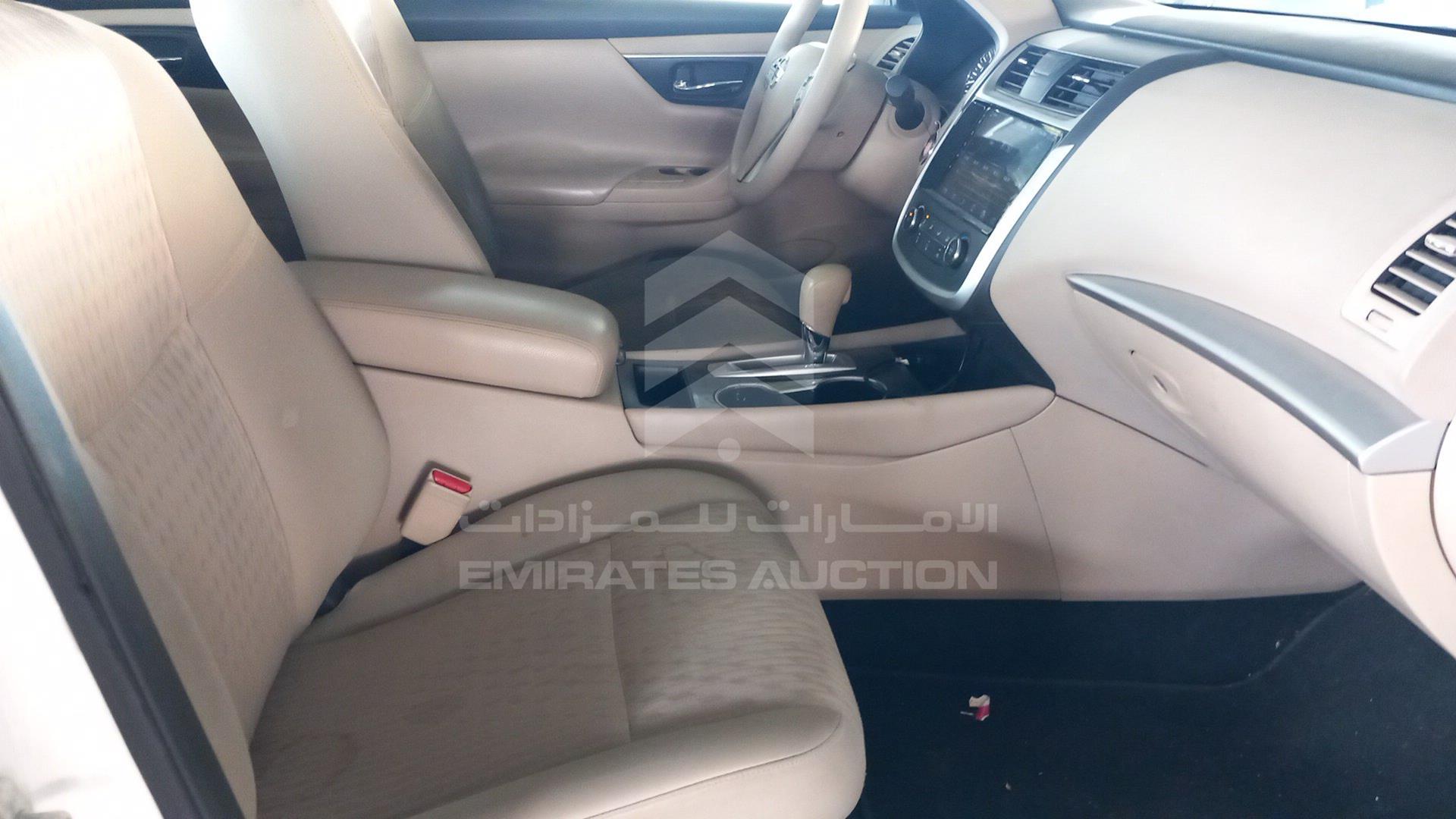 2018 NISSAN ALTIMA VIN: 1N4AL3A98JC100251