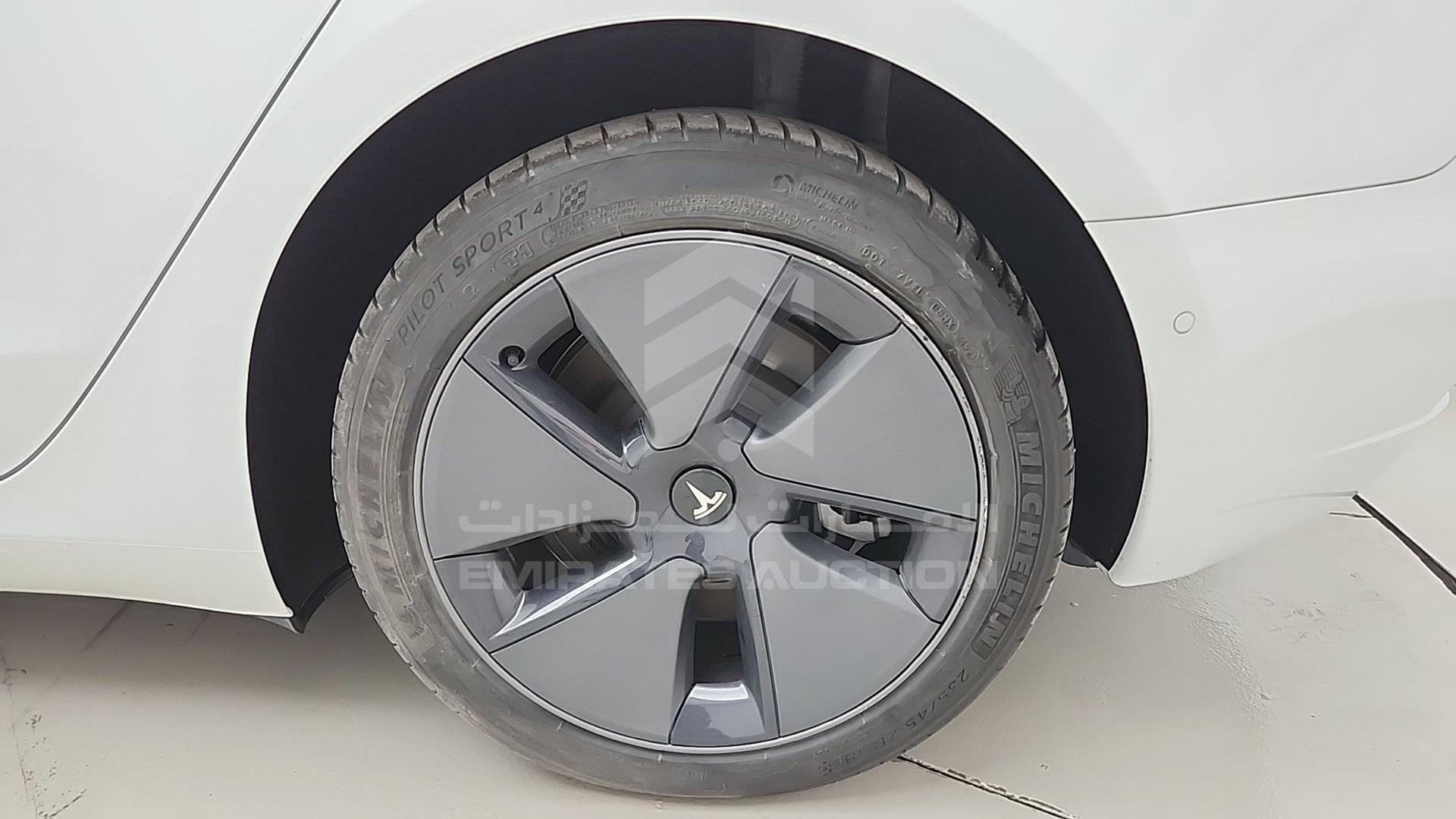 2022 TESLA MODEL 3 VIN: LRW3E7FS5NC483570
