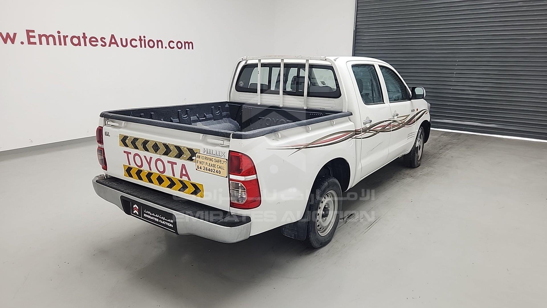 2015 TOYOTA HILUX VIN: MR0EW12G6F3032433
