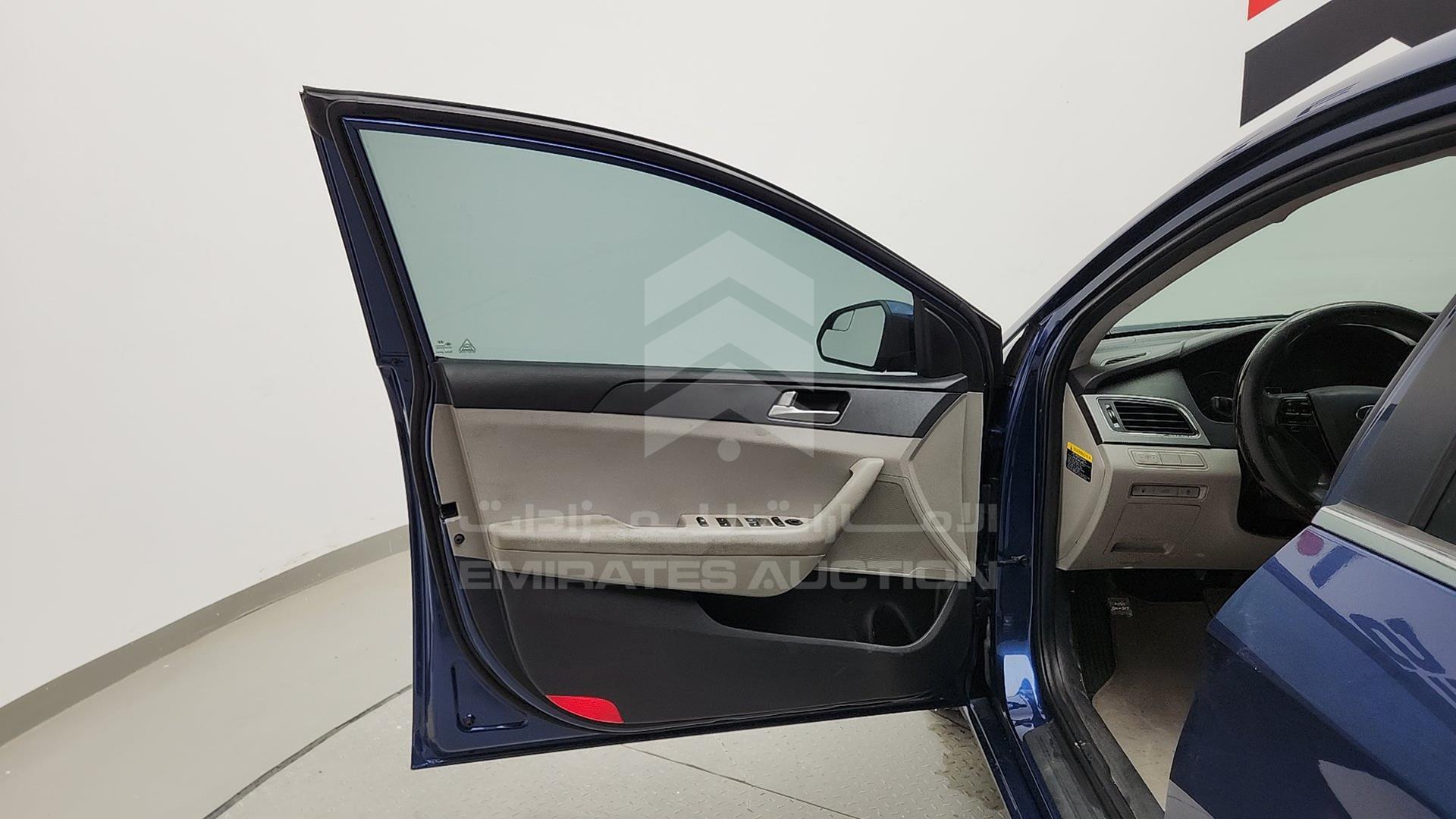 2017 HYUNDAI SONATA VIN: 5NPE24AFXHH533272