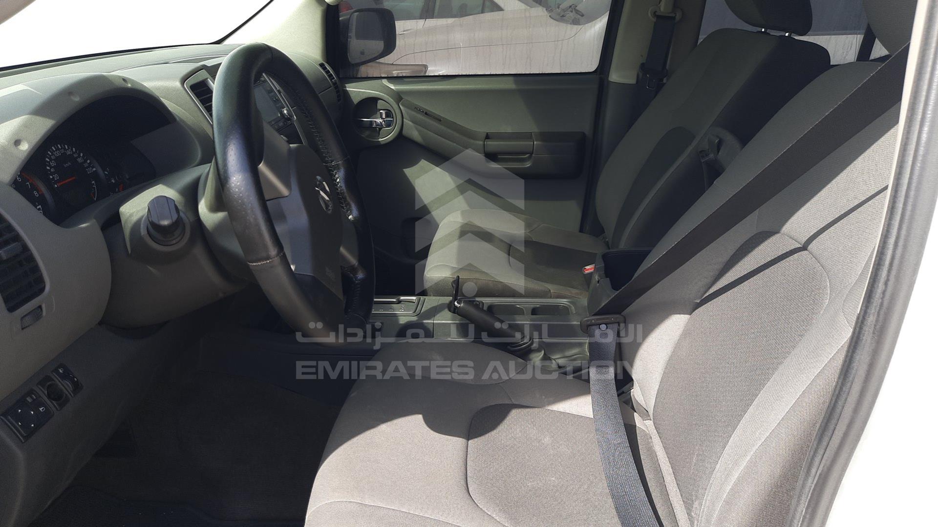 2014 NISSAN XTERRA VIN: 5N1AN0N60EN813427