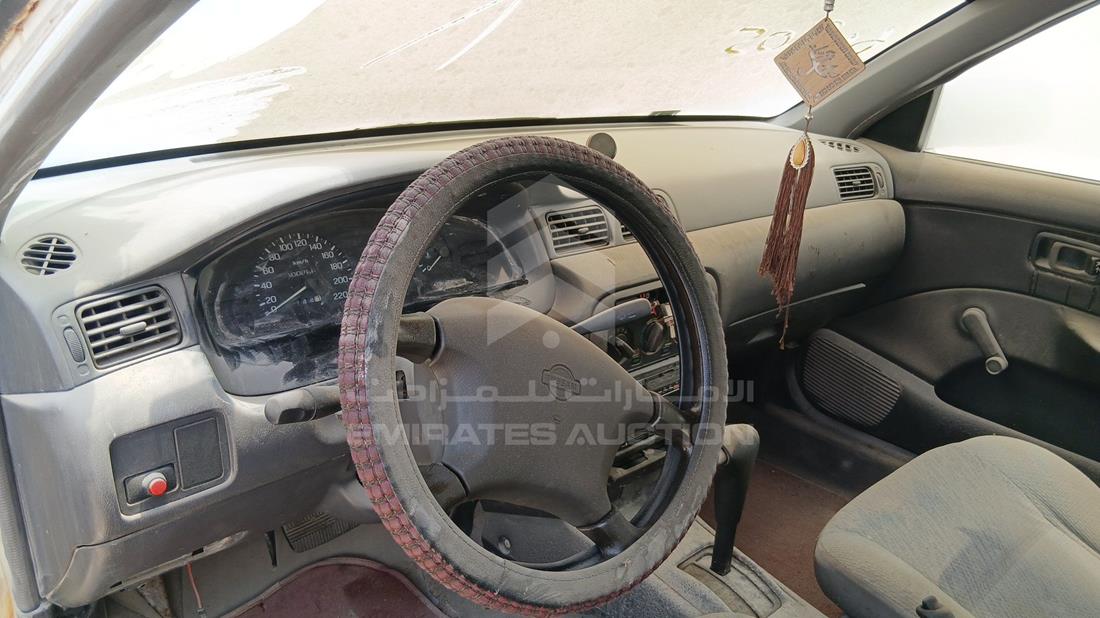 2000 Nissan Sunny — Full Dashboard View — Photo 14