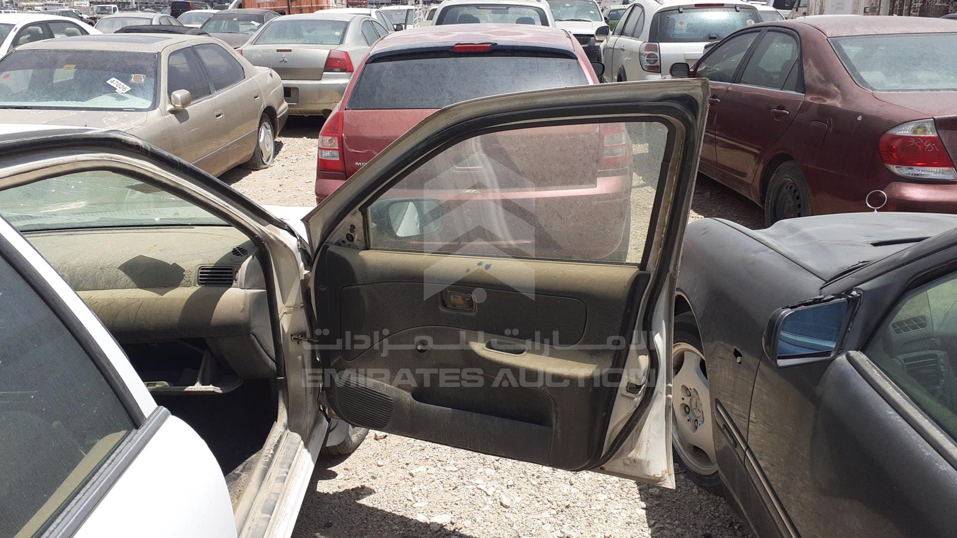 0 NISSAN SUNNY VIN: JN1BBAB14Z0310979