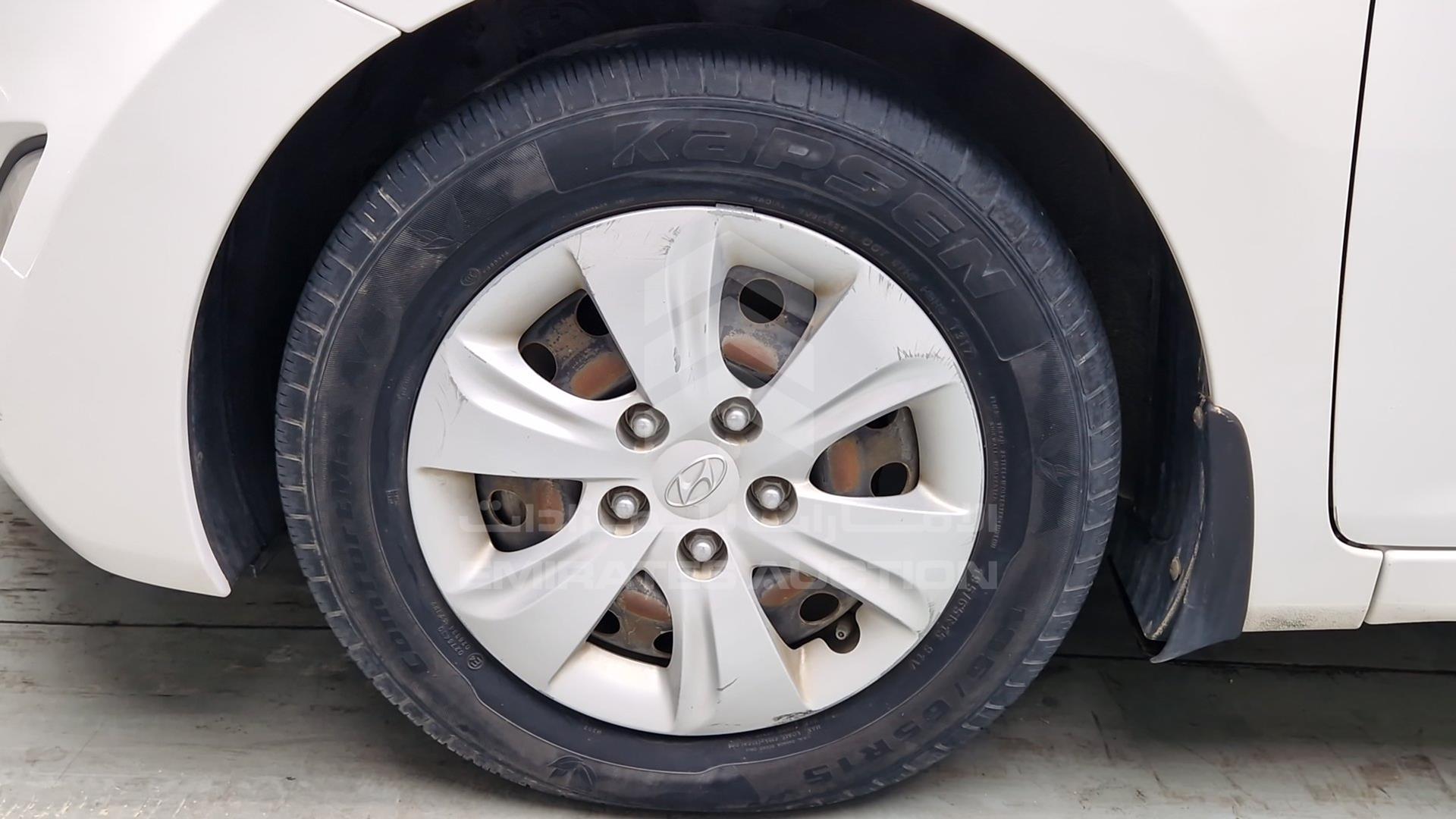 2015 HYUNDAI ELANTRA VIN: KMHDG41C2FU254450