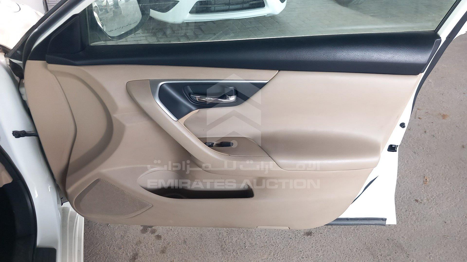 2018 NISSAN ALTIMA VIN: 1N4AL3A98JC100251