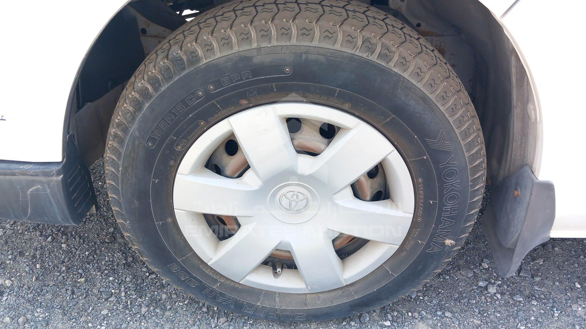 2011 TOYOTA HIACE VIN: JTFHX02P2B0063412