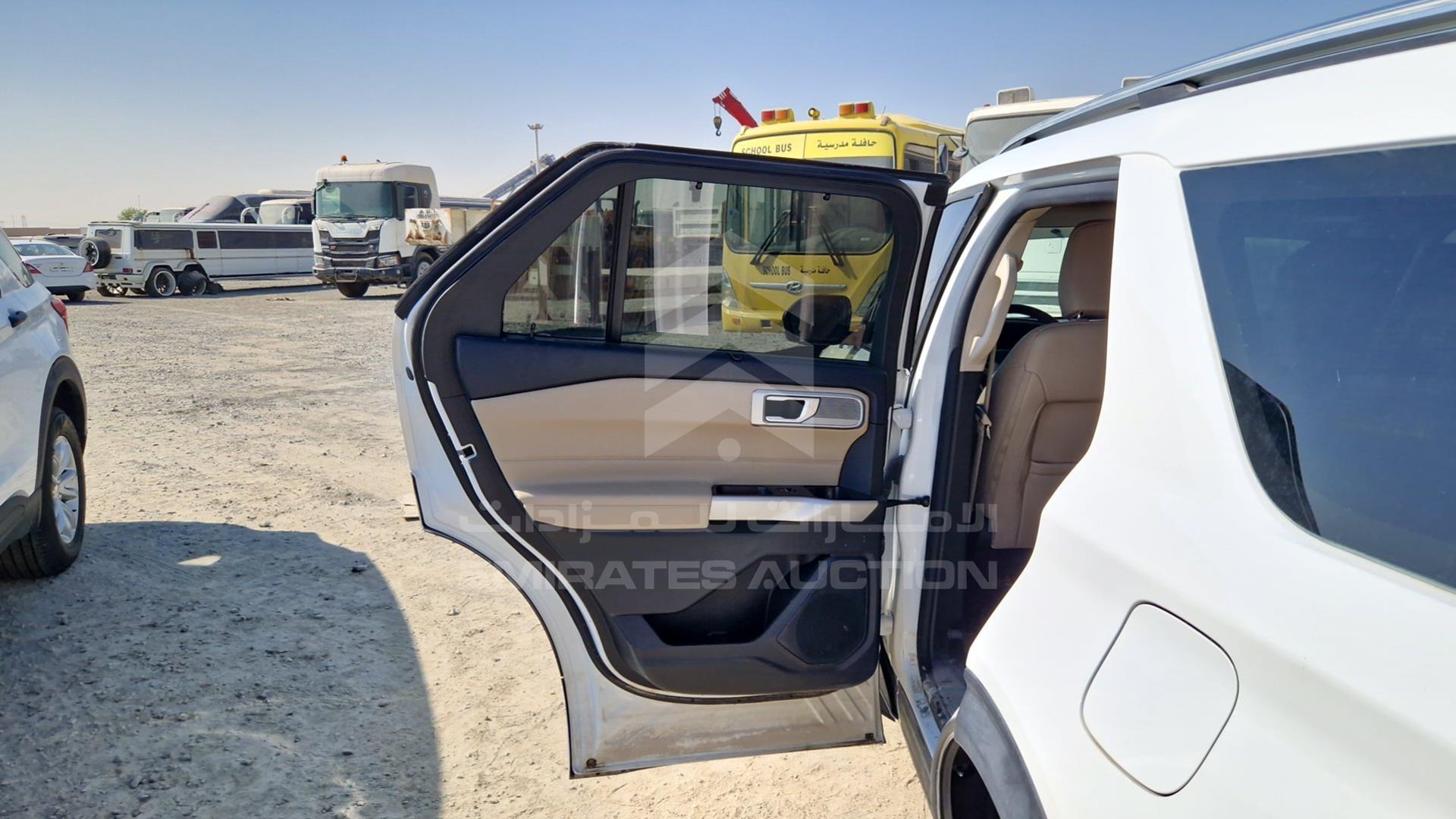 2023 FORD EXPLORER VIN: 1FMSK8FHXPGA83870