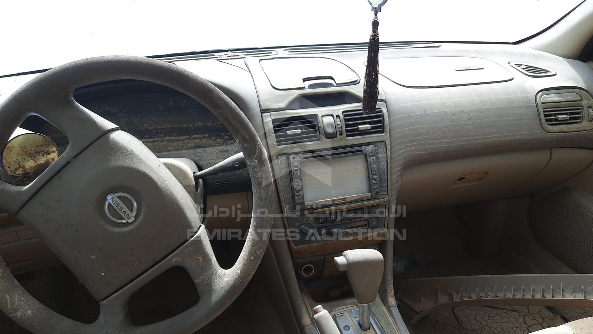 0 NISSAN MAXIMA VIN: JN1CA31S83T671076