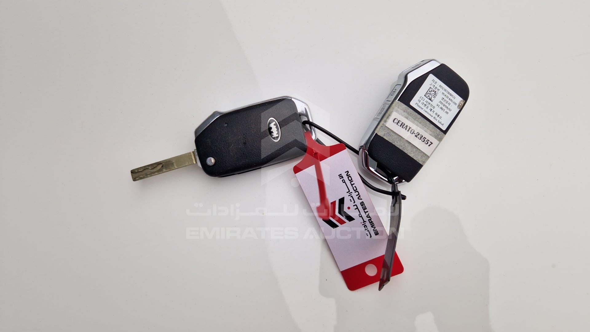2020 KIA CERATO VIN: KNAF24166L5856938